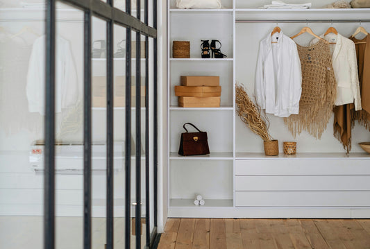 10 Essential Tips for Efficiently Organizing Your Closets and Drawers